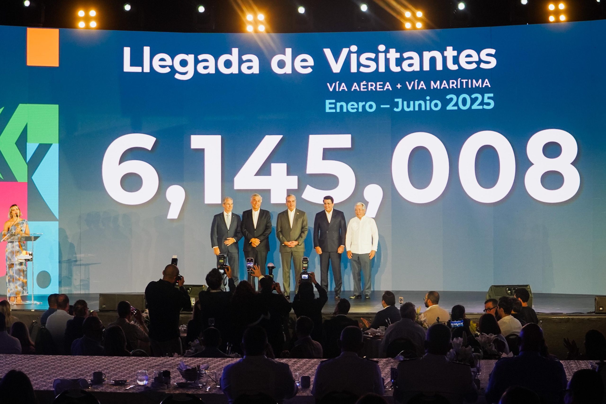 RD supera los 6 millones de visitantes en primer semestre.