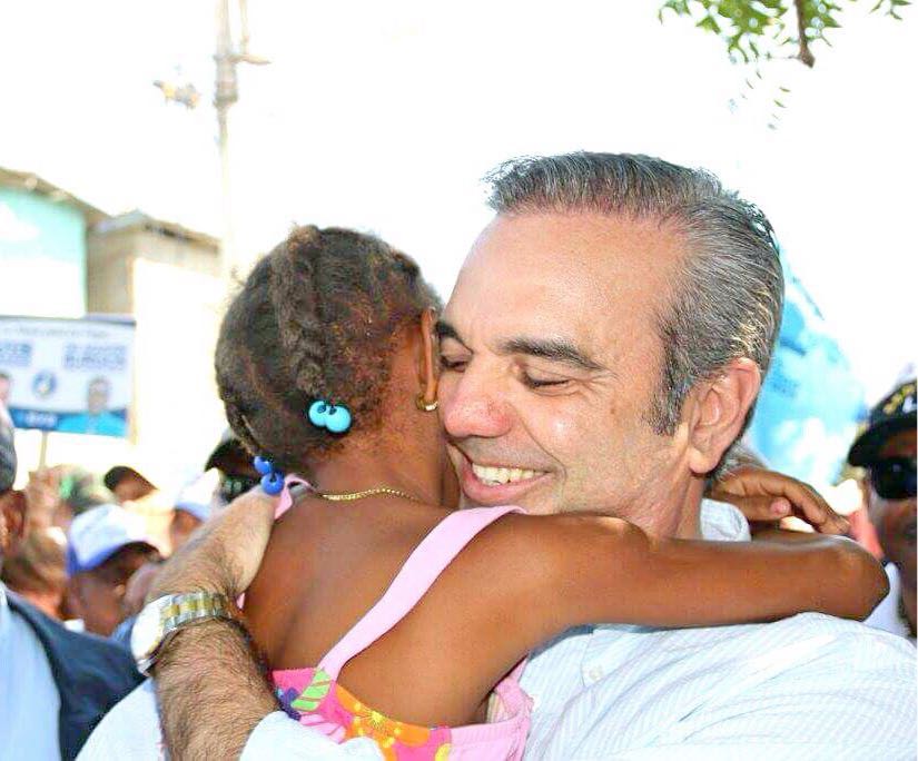 Cumpleaños 58 del presidente Luis Abinader se convierte en tendencia en las redes sociales