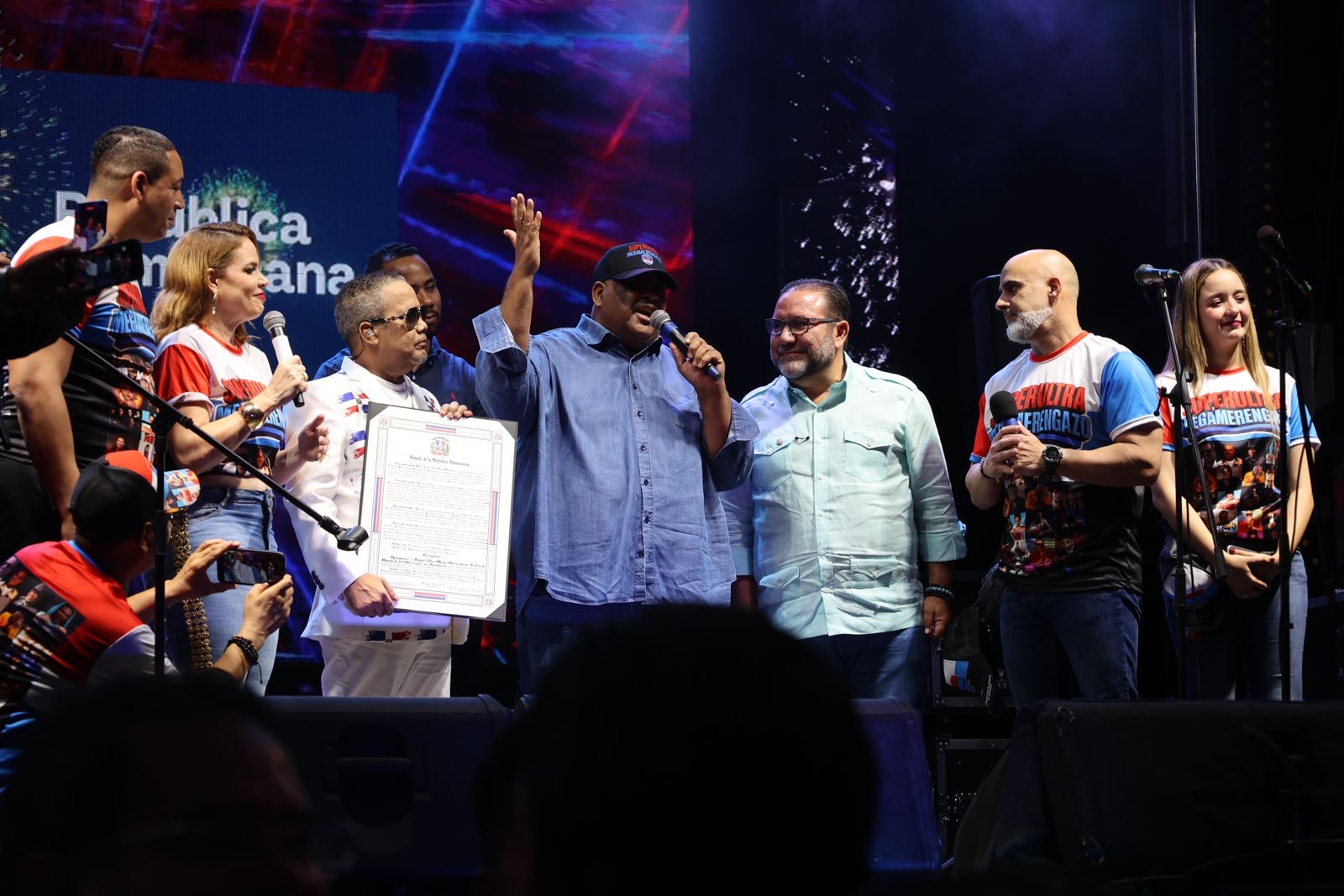 El Super Ultra Mega Merengazo en Jarabacoa, más que un concierto, fue una explosión de euforia contagiosa