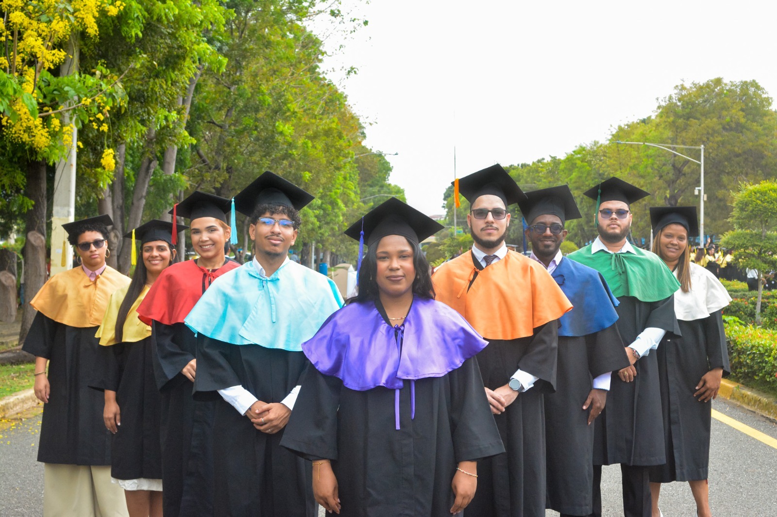 UASD inviste 3,348 profesionales en acto dedicado a la Gesta de Abril de 1965